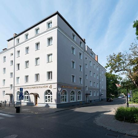 Two Bedroom Apartment 3City With Balcony In Gdansk By Noclegi Renters Zewnętrze zdjęcie